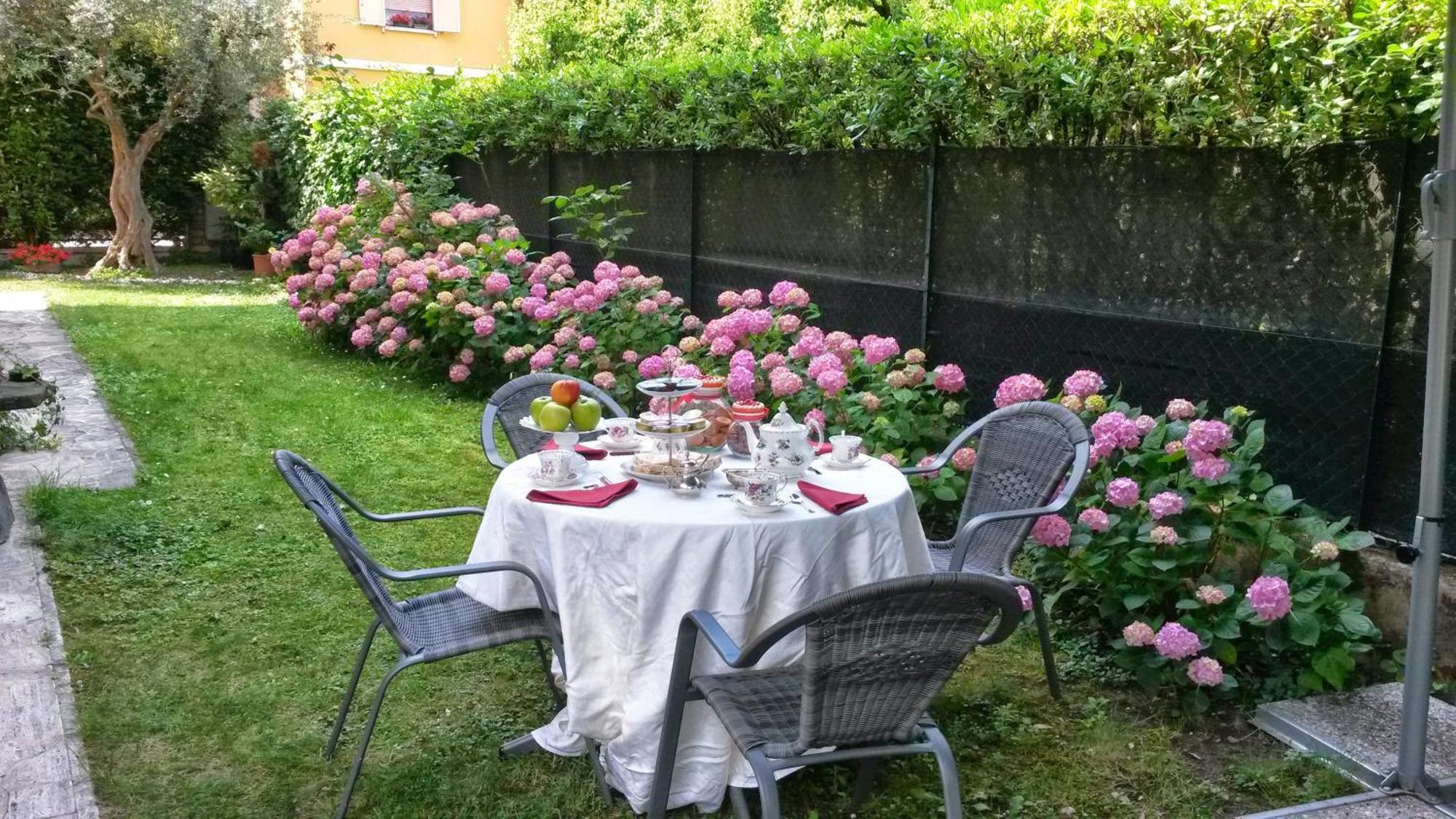 Bed & Breakfast Agli Aceri เวโรนา ภายนอก รูปภาพ