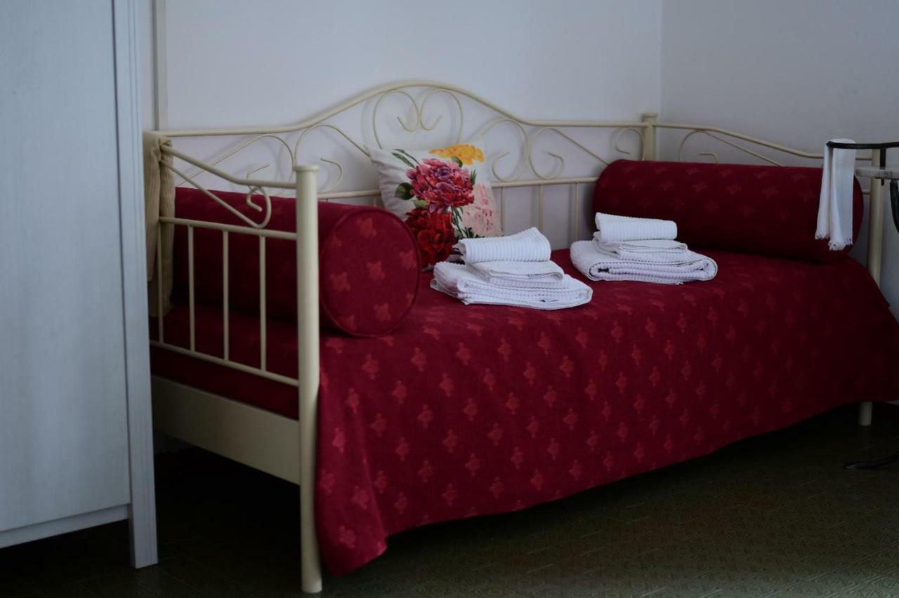 Bed & Breakfast Agli Aceri เวโรนา ภายนอก รูปภาพ