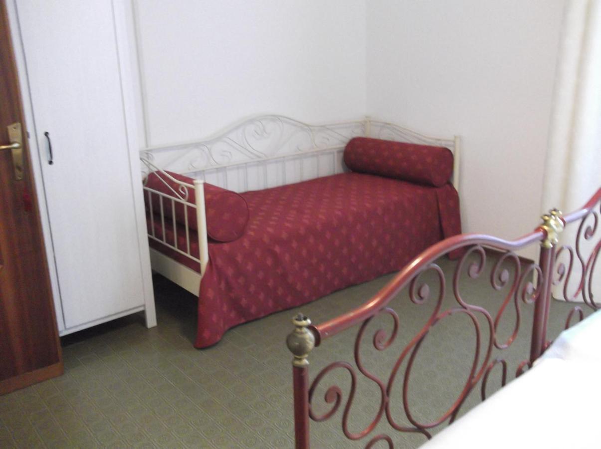 Bed & Breakfast Agli Aceri เวโรนา ภายนอก รูปภาพ